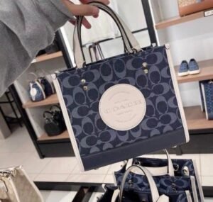 COACH DEMPSEY TOTE ( NAVY BLUE ) WITH OG BOX & DUST BAG & EXTRA SHOULDER STRAP